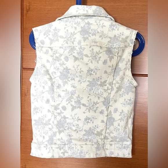Tractr Girls Denim Vest Flower Pattern Size S - Picture 3 of 3